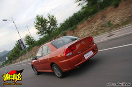 2009款东南V3菱悦风采版试驾