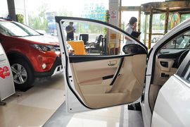 2014款丰田卡罗拉1.6L