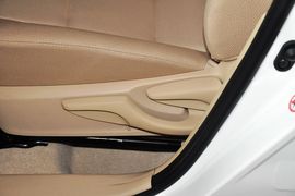 2014款丰田卡罗拉1.6L