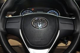 2014款丰田卡罗拉1.6L