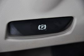 2014款奔驰E400L运动豪华型