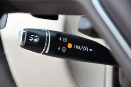 2014款奔驰E400L运动豪华型