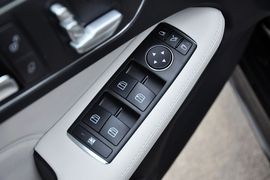 2015款奔驰E260L运动型