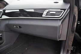 2015款奔驰E260L运动型