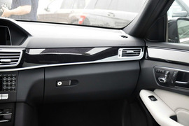 2015款奔驰E260L运动型
