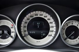 2015款奔驰E260L运动型