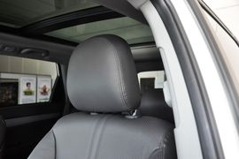 2013款起亚索兰托2.4L汽油四驱豪华版5座