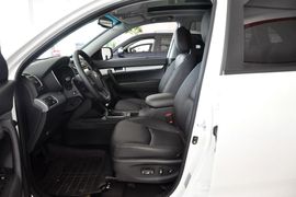 2013款起亚索兰托2.4L汽油四驱豪华版5座