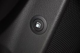 2013款起亚索兰托2.4L汽油四驱豪华版5座