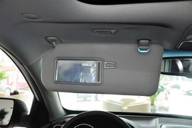 2013款起亚索兰托2.4L汽油四驱豪华版5座