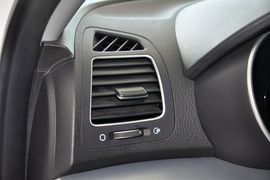 2013款起亚索兰托2.4L汽油四驱豪华版5座