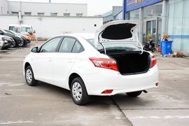 2014款丰田威驰1.3L手动