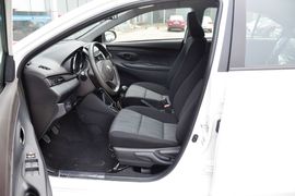 2014款丰田威驰1.3L手动