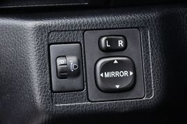 2014款丰田威驰1.3L手动