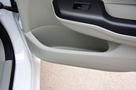 2014款本田思域1.8L自动经典版