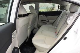 2014款本田思域1.8L自动经典版
