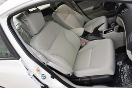 2014款本田思域1.8L自动经典版