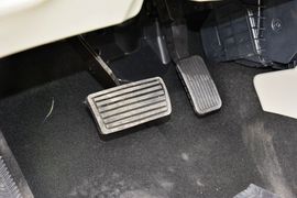 2014款本田思域1.8L自动经典版
