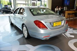 2014款奔驰S400L尊贵型