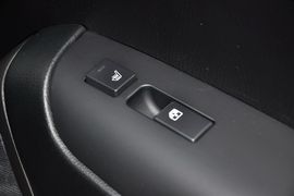 2015款起亚霸锐3.8L自动豪华版