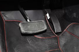 2015款起亚霸锐3.8L自动豪华版