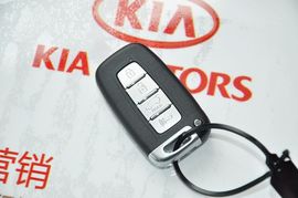 2015款起亚霸锐3.8L自动豪华版