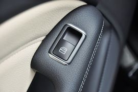 2012款奔驰B180