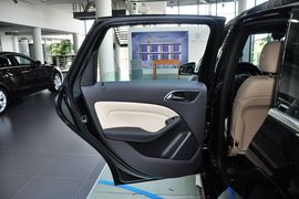 2012款奔驰B180