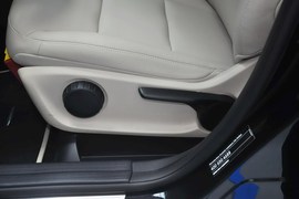 2012款奔驰B180