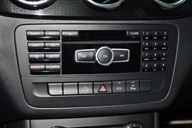 2012款奔驰B180