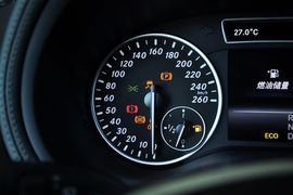 2012款奔驰B180