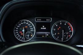 2012款奔驰B180