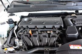 2013款起亚凯尊2.4L商务天窗型