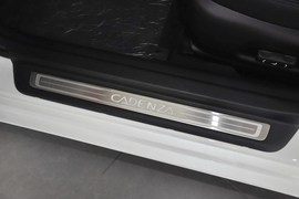 2013款起亚凯尊2.4L商务天窗型