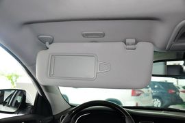 2013款起亚凯尊2.4L商务天窗型