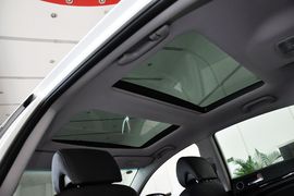 2013款起亚凯尊2.4L商务天窗型