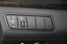 2013款起亚凯尊2.4L商务天窗型