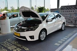 2014款丰田卡罗拉1.6L