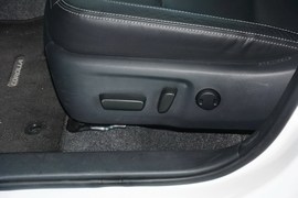 2014款丰田卡罗拉1.6L