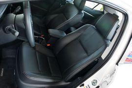 2014款丰田卡罗拉1.6L