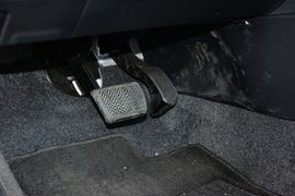 2014款丰田卡罗拉1.6L
