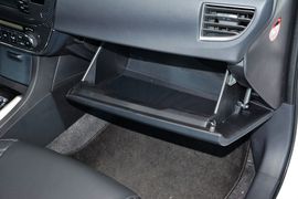 2014款丰田卡罗拉1.6L
