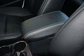 2014款丰田卡罗拉1.6L
