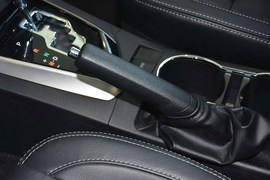 2014款丰田卡罗拉1.6L
