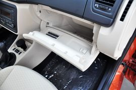 2014款斯柯达晶锐1.4L手动晶致版