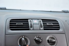 2014款斯柯达晶锐1.4L手动晶致版