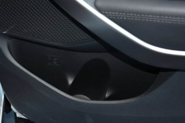 2013款现代全新胜达2.4L自动四驱尊贵型