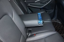 2013款现代全新胜达2.4L自动四驱尊贵型