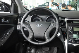 2014款现代索纳塔八