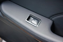 2015款奔驰E200L
